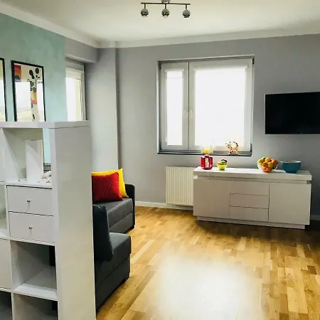 Sloneczne Skorosze وارسو